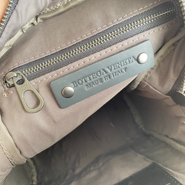 ボッテガヴェネタバッグ全体デザイン